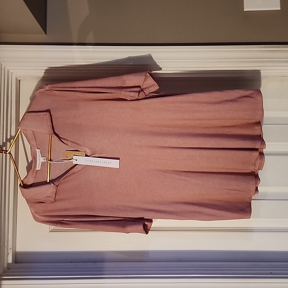 Ladies Casual Top